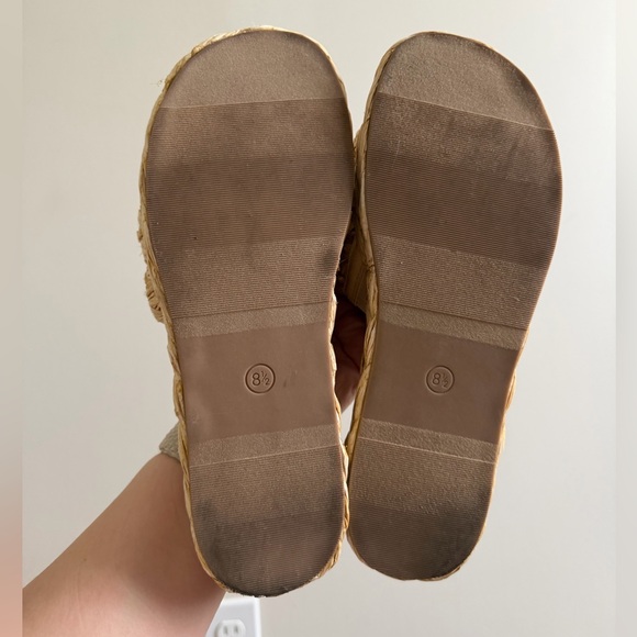 a new day Raffia Platform Sandals (Size 8.5) - Picture 4 of 5